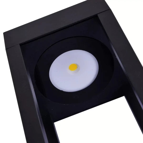Luminária Led p/ Jardim Zean IP66 40CM 10W 3000K - Preto